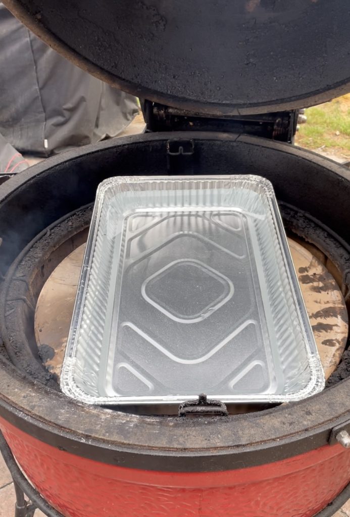 How to set up your ceramic smoker with a water pan - Ed Gaile BBQ